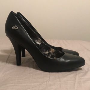 Fergalicious Black Pumps
